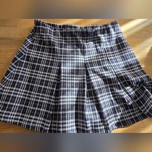 Pleated Plaid Circle Skirt in Navy and White